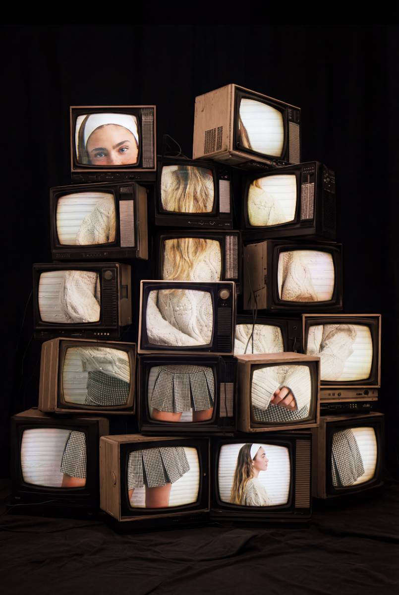 TV Scene Split